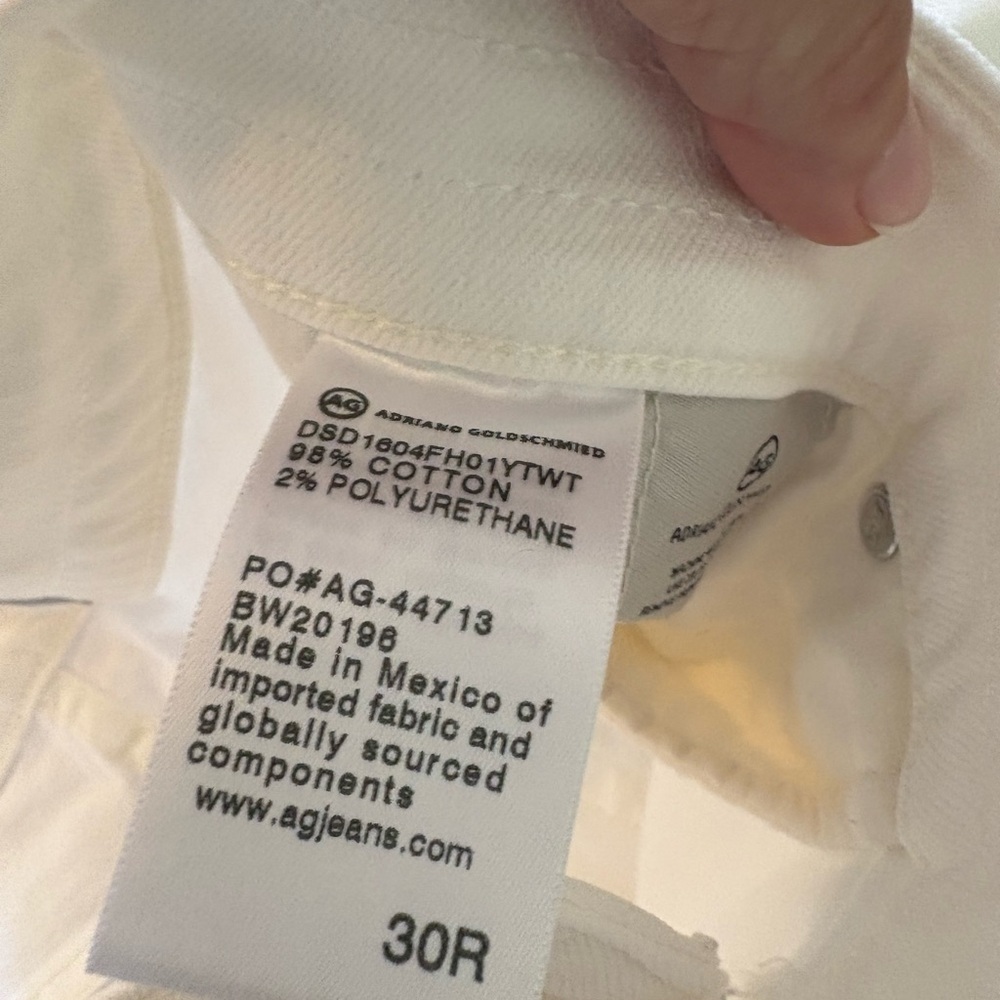 AG Adriano Goldschmied White Women's Shorts